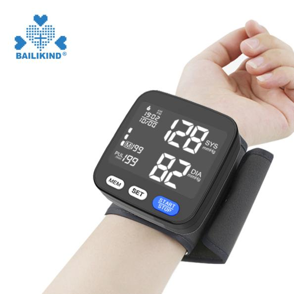 Ang pamaagi sa paggamit sa Digital Wrist Blood Pressure Monitor