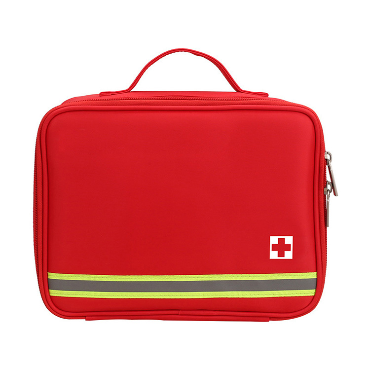 Emergency Kit nga gisakyan sa sakyanan